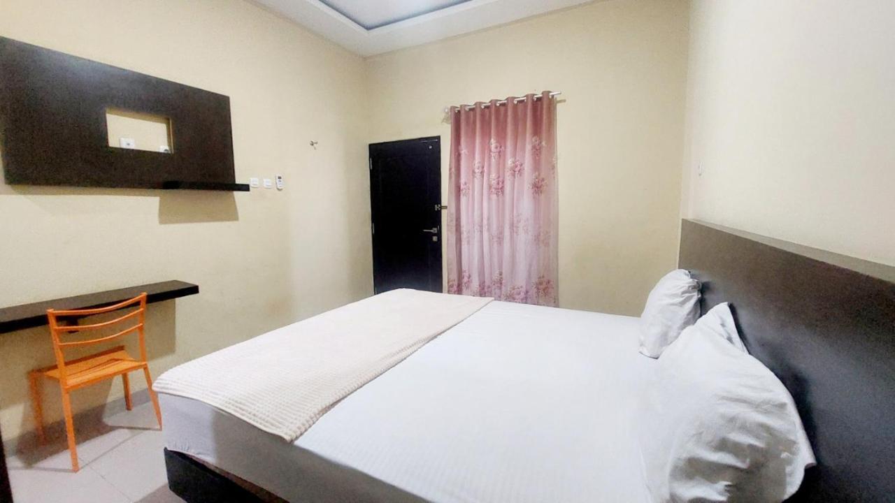 Sasando Residence Kupang Kupang  Bagian luar foto