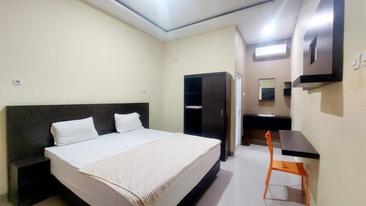 Sasando Residence Kupang Kupang  Bagian luar foto