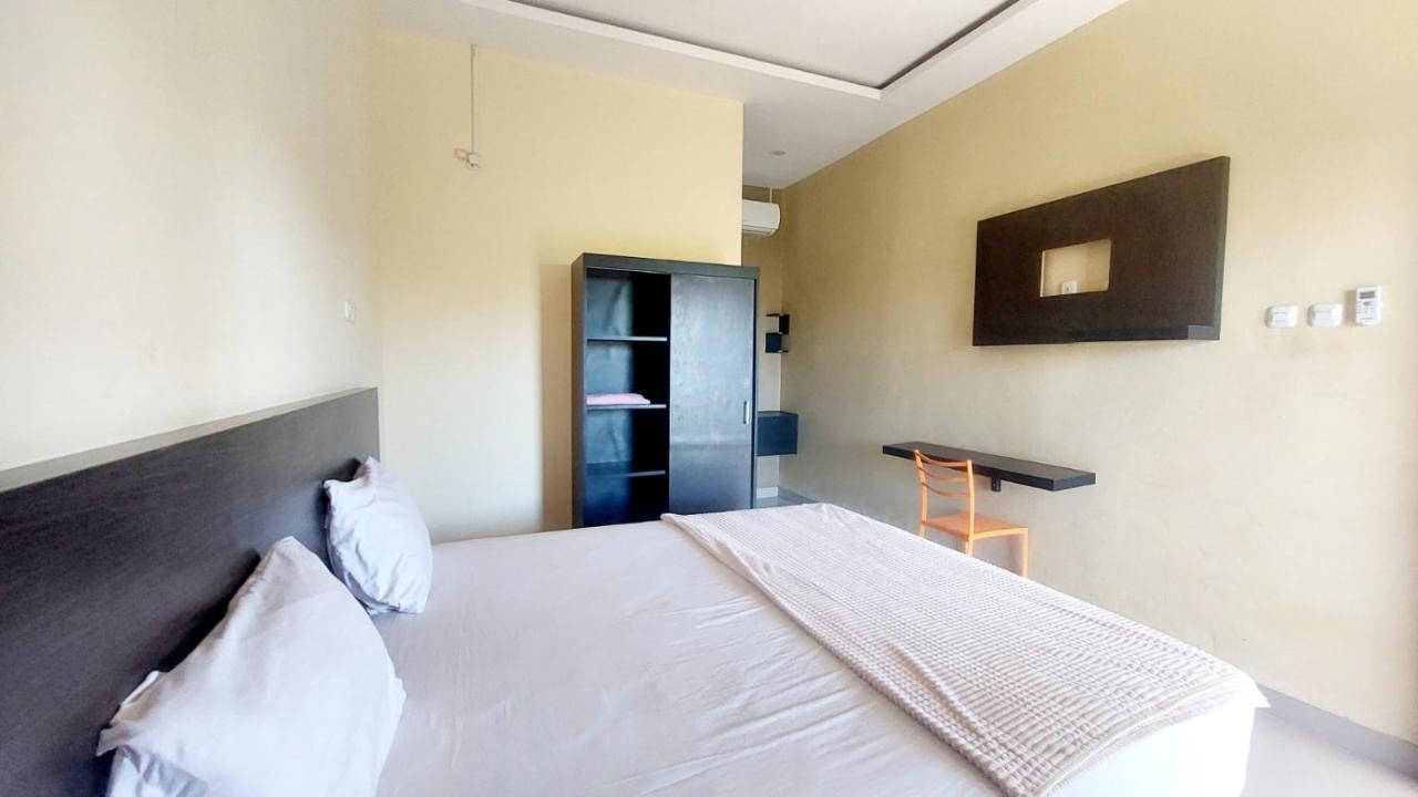 Sasando Residence Kupang Kupang  Bagian luar foto