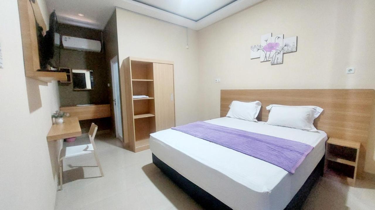 Sasando Residence Kupang Kupang  Bagian luar foto