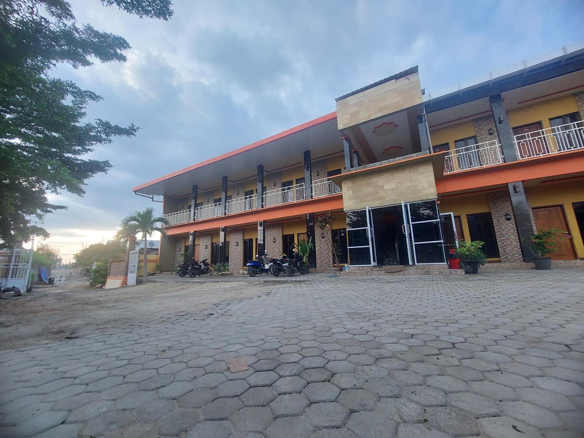 Sasando Residence Kupang Kupang  Bagian luar foto